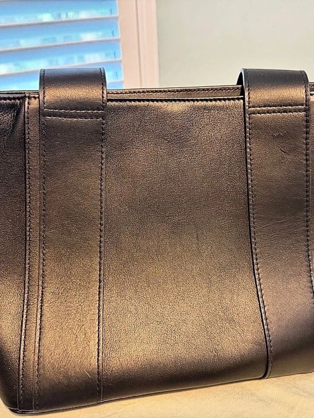 GiGi New York Bailey Tote Black